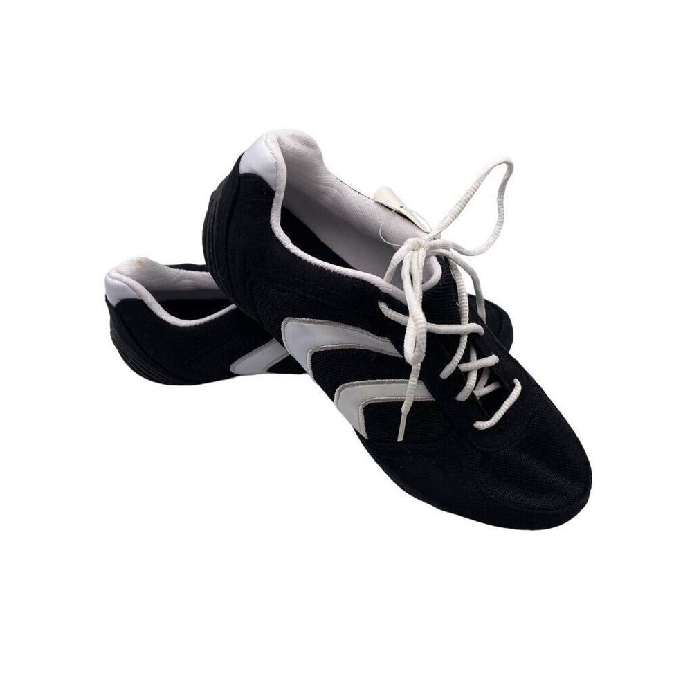 Size 9.5M Xhilaration Womens Black "Savannah" Lace Up Sneaker Shoe